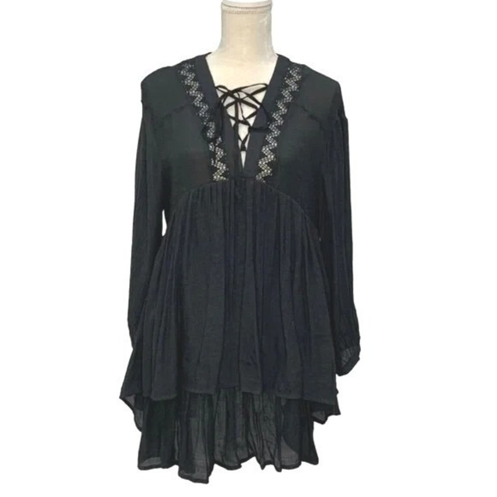 Talulah Black Tiered Mini Dress Medium Lace Up Long Sleeve Whimsigoth Ruffle